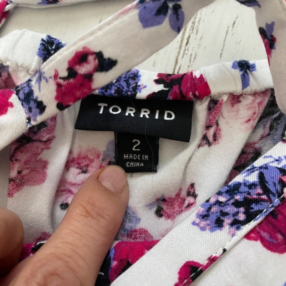 torrid White Floral High-Low Maxi Dress with Pink & Purple Print - Picture 7 of 9